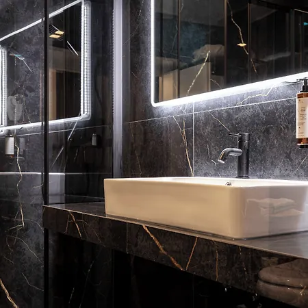 At Luxury Navona 4* Rome