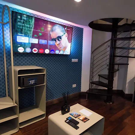 At Luxury Navona Vendégház 4*