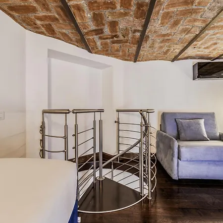 At Luxury Navona 4* Rome